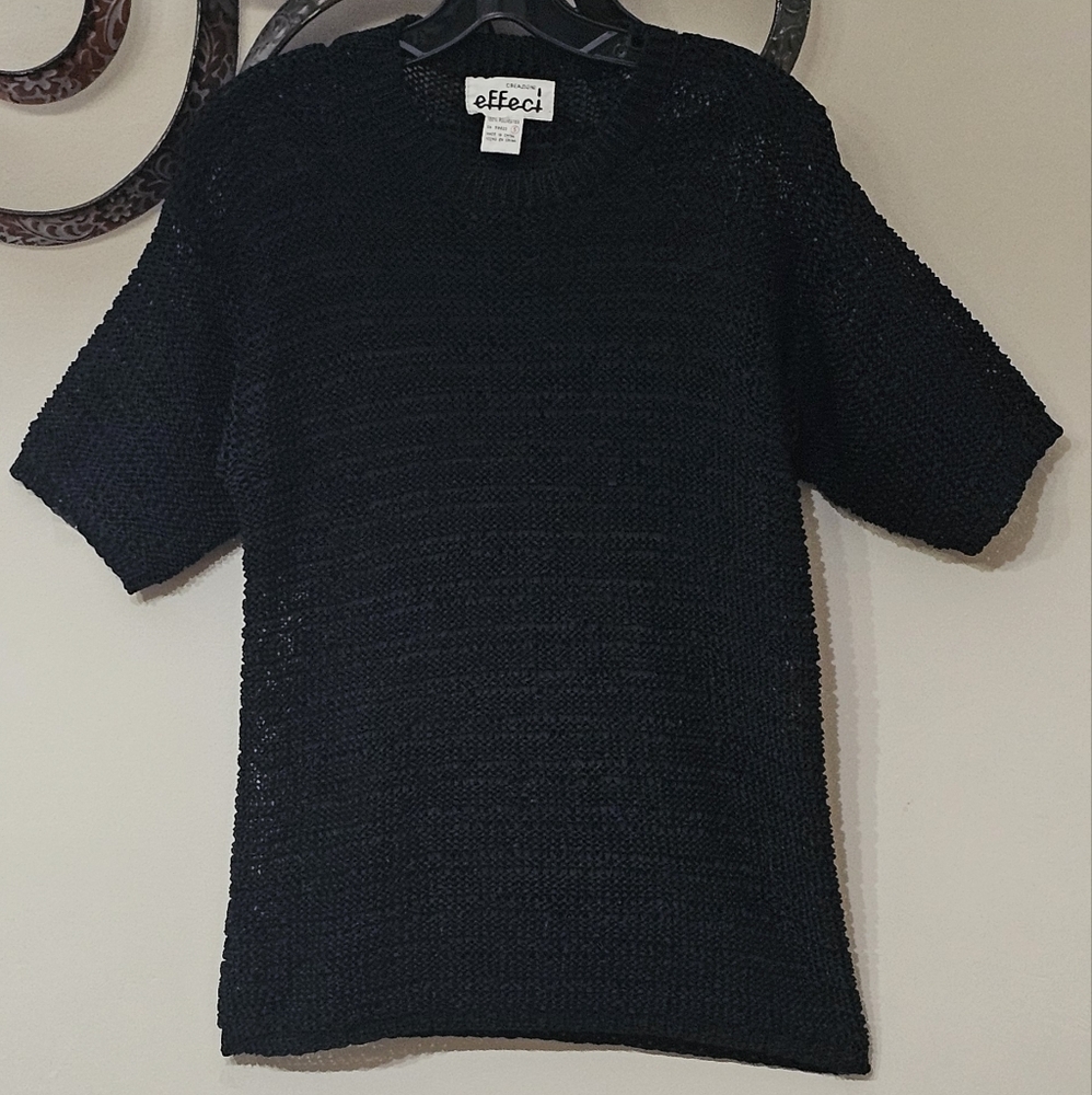 Black Textured Knit Top with Elbow-Length Sleeves